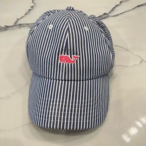 Vineyard Vines seersucker hat
